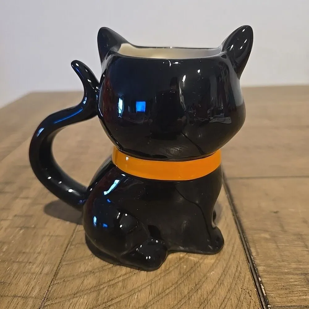 Halloween Figural Black Cat Mug Hyde and EEK! Boutique 12 fl oz (NEW)